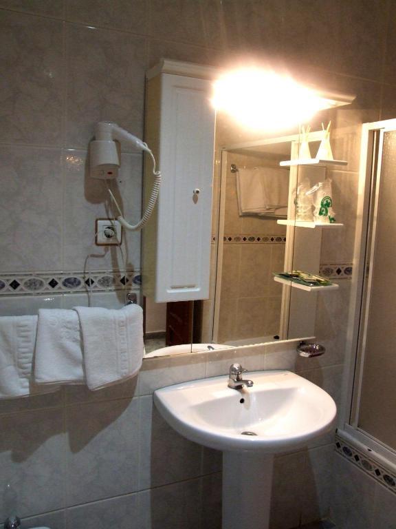 Hostal Santa Marta アランフエス 部屋 写真